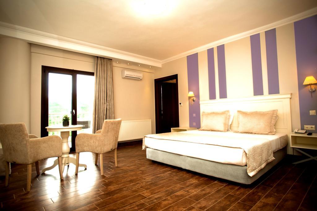 Enastron View Hotel Костур Екстериор снимка