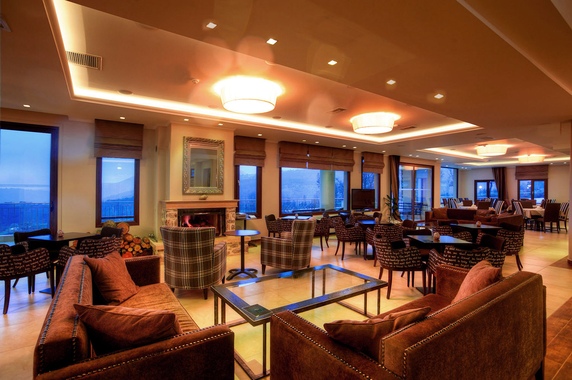 Enastron View Hotel Костур Екстериор снимка