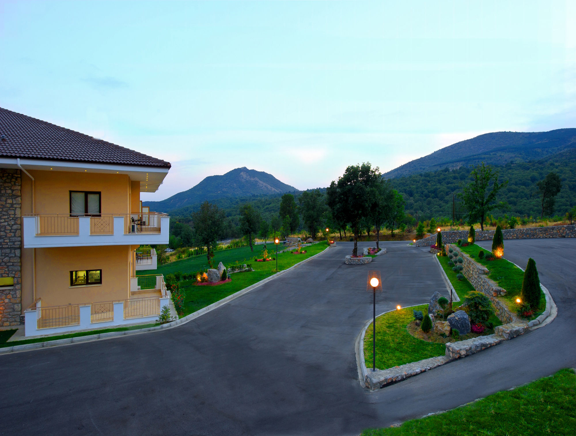 Enastron View Hotel Костур Екстериор снимка