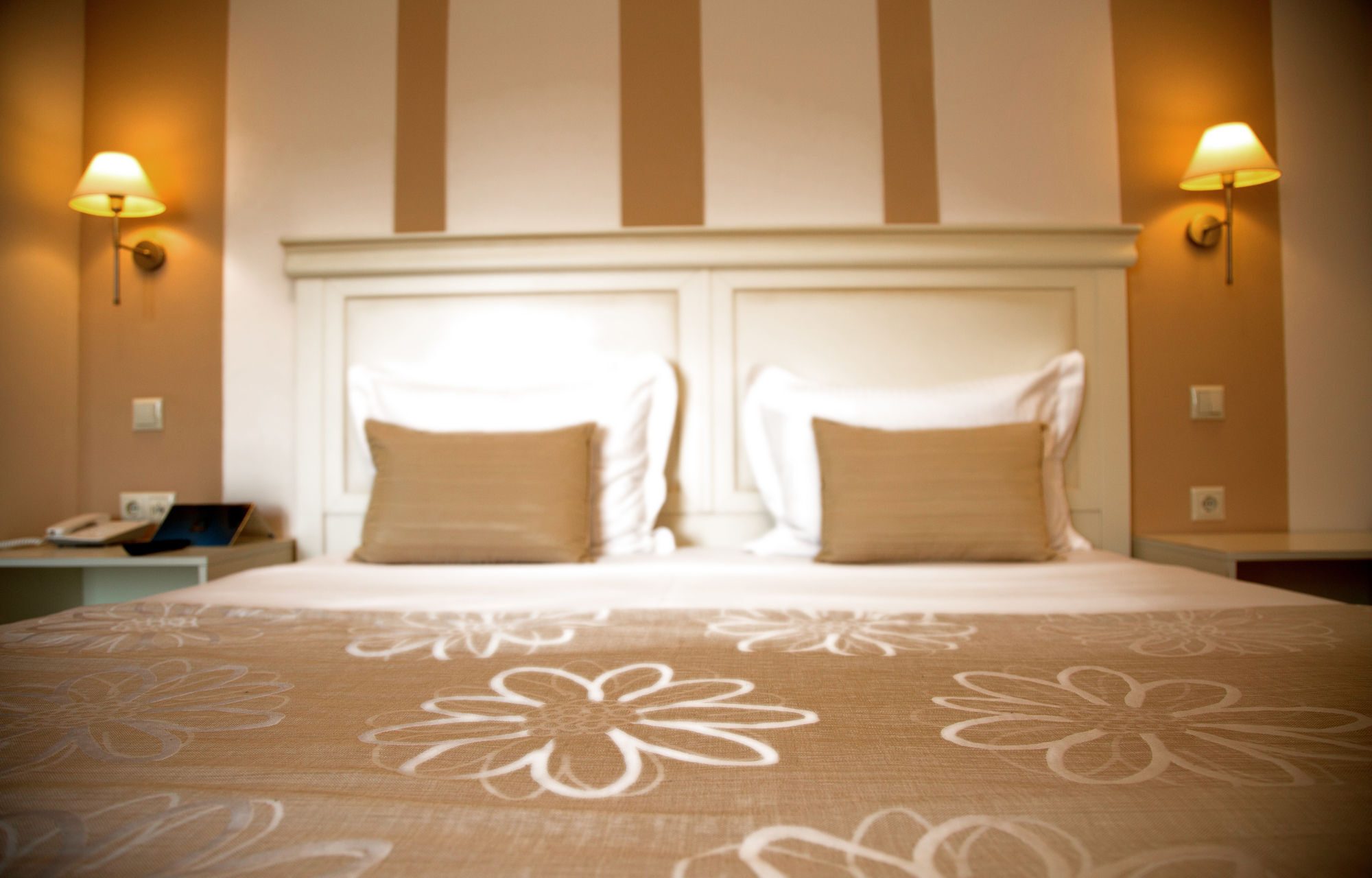 Enastron View Hotel Костур Екстериор снимка